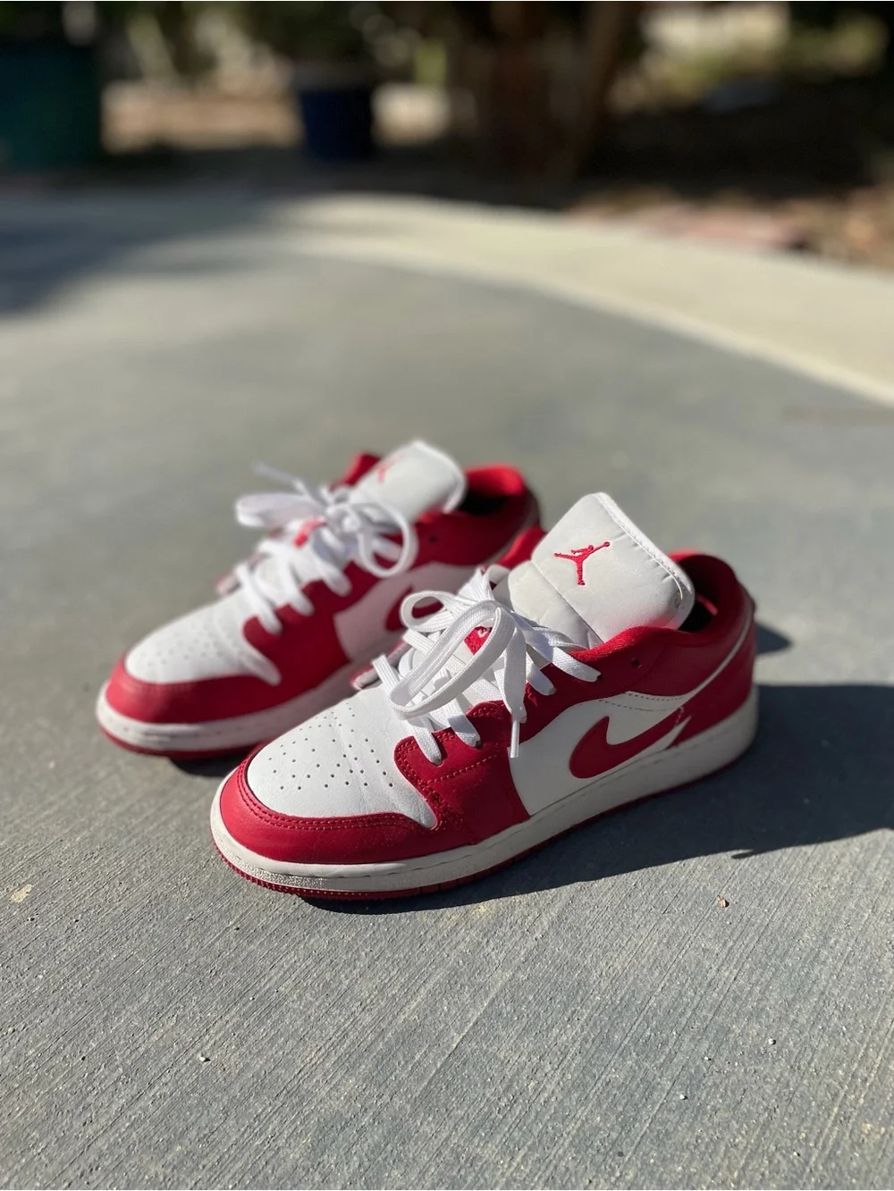 Gym red air jordan 1 low GS